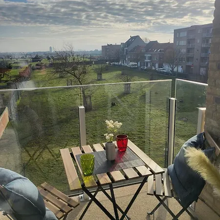 Wantosea Nieuwe Flat Aan Zee, Met Linnen, Airco & Garage *