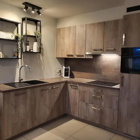 Wantosea Nieuwe Flat Aan Zee, Met Linnen, Airco & Garage Apartment Bredene