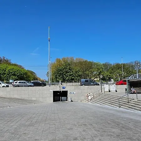 Wantosea Nieuwe Flat Aan Zee, Met Linnen, Airco & Garage Bredene